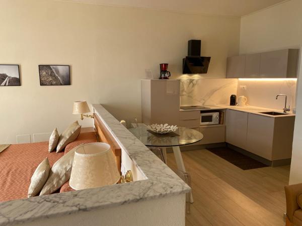 Miramare Apartments&Suites : photo 2 de la chambre grand studio avec vue sur la mer