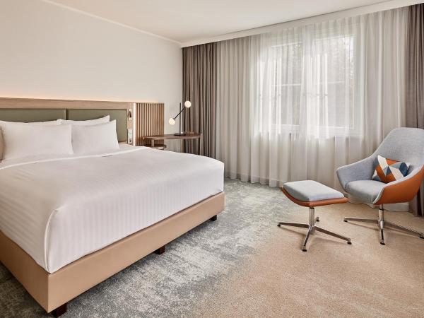 Courtyard by Marriott Dortmund : photo 1 de la chambre corner king room with inland view