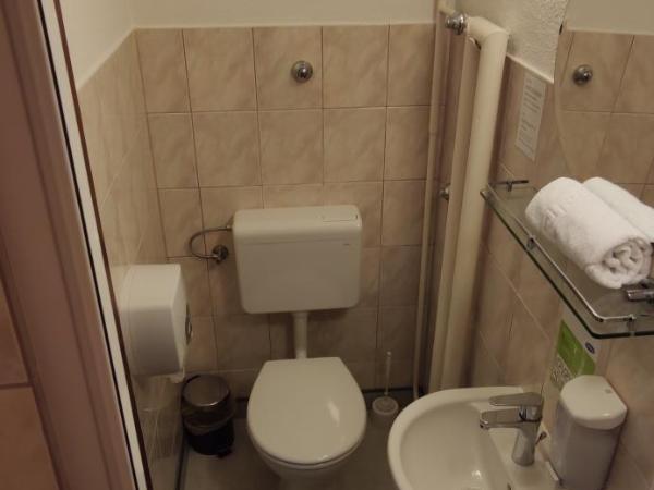 Hotel Oswaldo : photo 7 de la chambre chambre double confort avec balcon