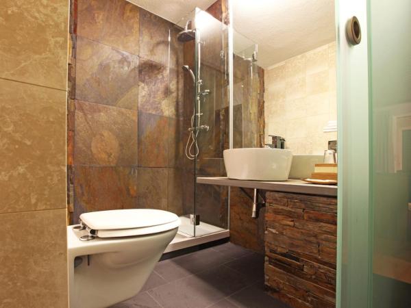 Alp Art Hotel Götzens : photo 4 de la chambre chambre double supérieure