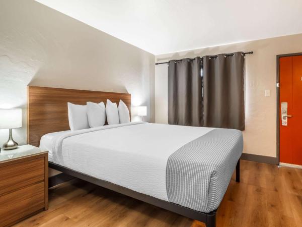 La Luna Inn, Ascend Hotel Collection : photo 1 de la chambre chambre lit king-size - non-fumeurs