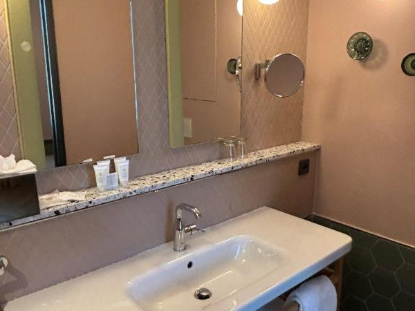 Hotel De Cambis : photo 1 de la chambre suite triple 