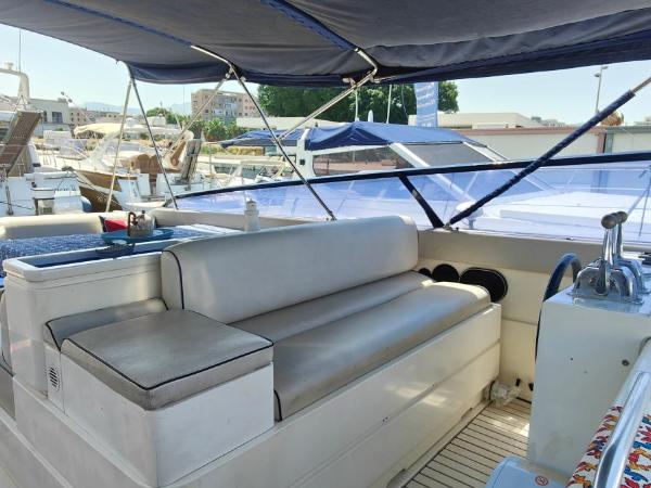 Desirè charming house boat : photo 8 de la chambre bateau 2 cabines