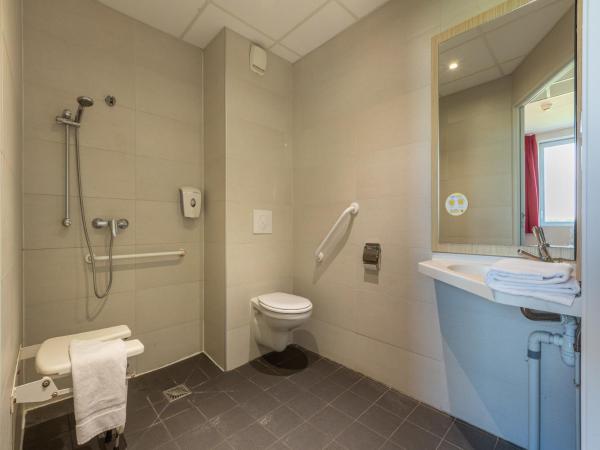 Première Classe Chartres Sud - Barjouville : photo 8 de la chambre chambre double