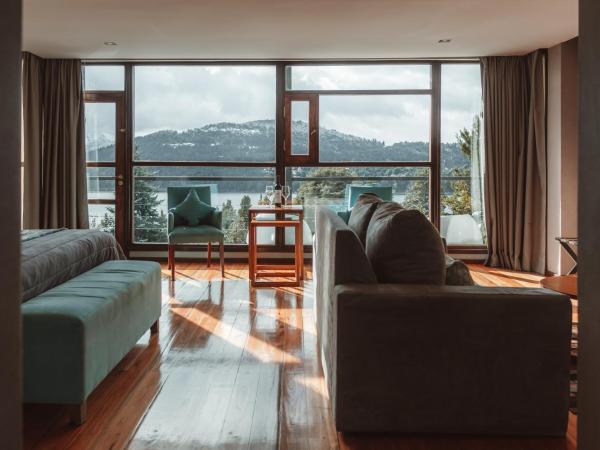 Boutique Hotel & Spa Bosque del Nahuel : photo 4 de la chambre suite de luxe avec vue sur lac