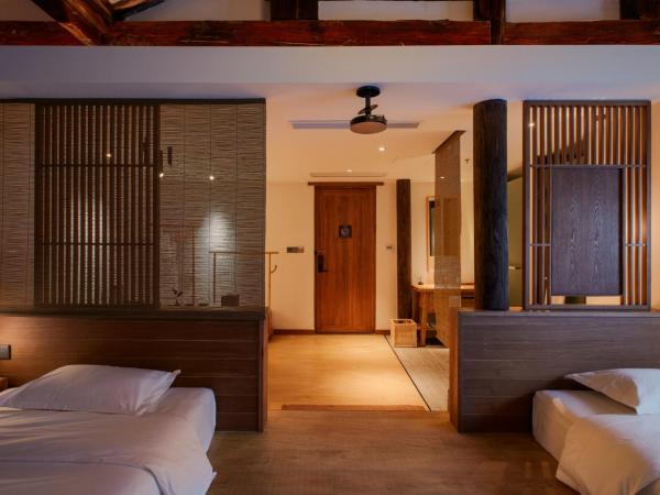 Uin Oriental Hotel : photo 4 de la chambre chambre familiale