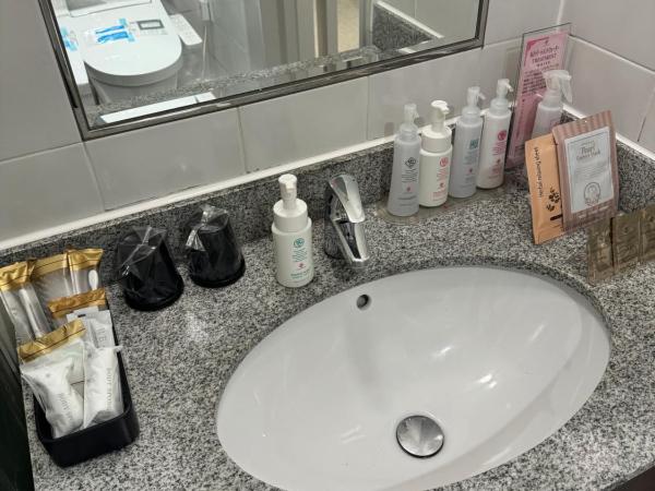 Hotel Be-zen shimanouchi : photo 2 de la chambre chambre lit king-size supérieure