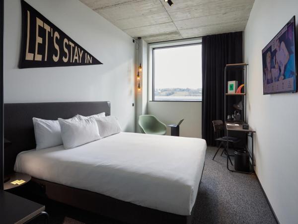 The Social Hub San Sebastián : photo 3 de la chambre chambre lit queen-size 