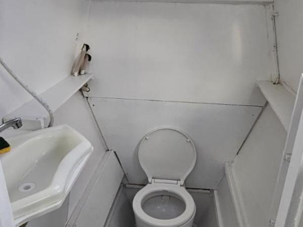 HouseBoat Serenity : photo 4 de la chambre mobile home