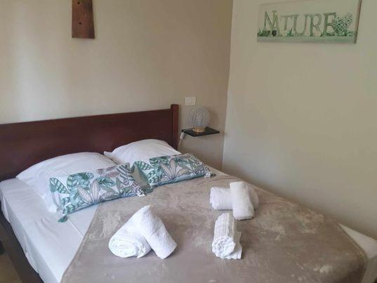 AUBERGE DE CANNEDDA : photo 2 de la chambre petite chambre double