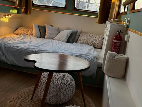 Péniche cocoun : photo 3 de la chambre mobile home