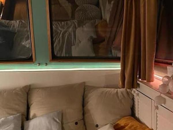 Péniche cocoun : photo 8 de la chambre mobile home