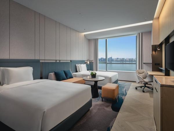 Crowne Plaza Hangzhou Riverside, an IHG Hotel : photo 3 de la chambre chambre lits jumeaux standard avec vue sur la rivière