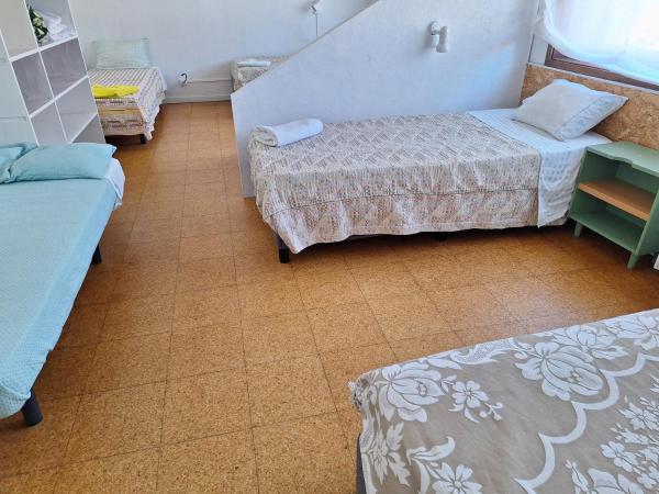 Villa Margarida : photo 3 de la chambre lit simple dans dortoir mixte