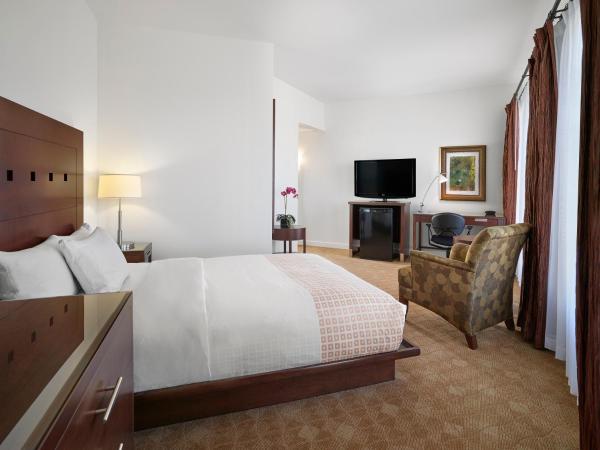 Metterra Hotel on Whyte : photo 4 de la chambre chambre lit king-size