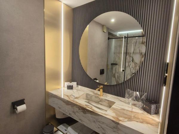 Grand Hotel Adriatic : photo 7 de la chambre chambre double deluxe avec balcon - vue sur mer