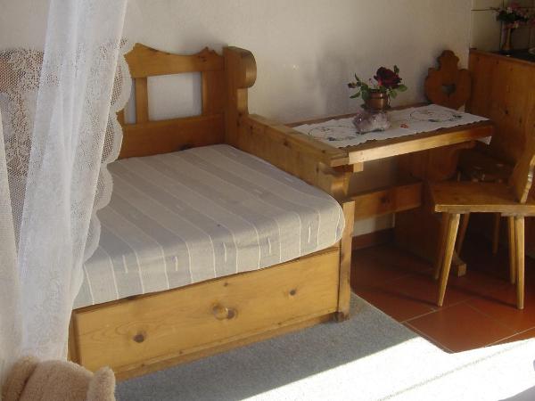 Alp Art Hotel Götzens : photo 4 de la chambre chambre triple