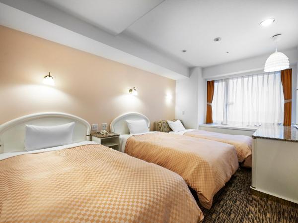 Kobe Sannomiya Union Hotel : photo 1 de la chambre chambre triple - non-fumeurs