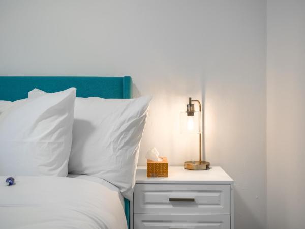 The Station Aparthotel : photo 9 de la chambre suite lit queen-size deluxe