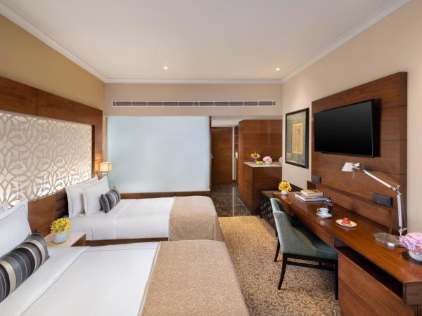 Taj Palace, New Delhi : photo 1 de la chambre luxury room twin bed diplomatic enclave view