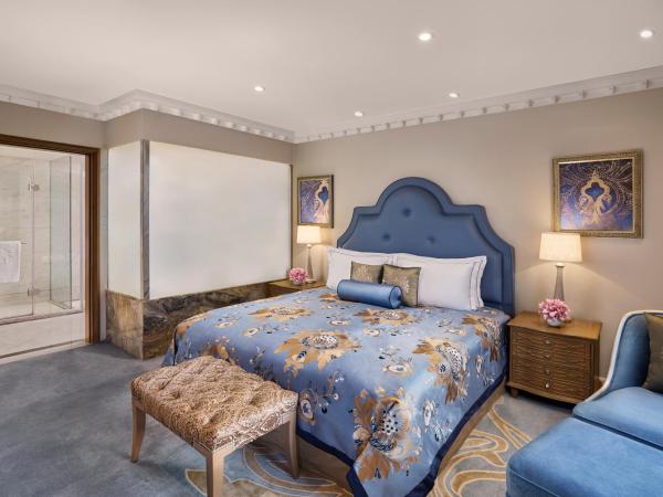 Taj Palace, New Delhi : photo 5 de la chambre garden luxury suite king bed pool view