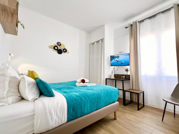 Hotel L'Escapade : photo 2 de la chambre chambre familiale