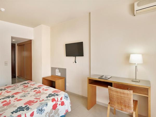 Rocamar Exclusive Hotel & Spa - Adults Only : photo 7 de la chambre chambre lits jumeaux standard avec balcon ou terrasse - vue sur terres