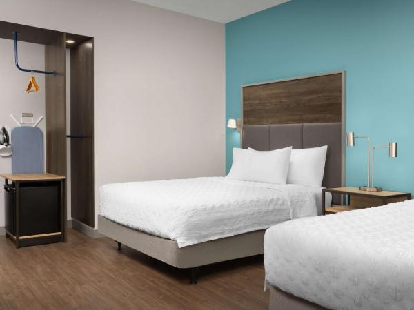 Tru by Hilton Jacksonville West I 295 : photo 1 de la chambre chambre avec 2 lits queen-size - accessible aux personnes à mobilité réduite