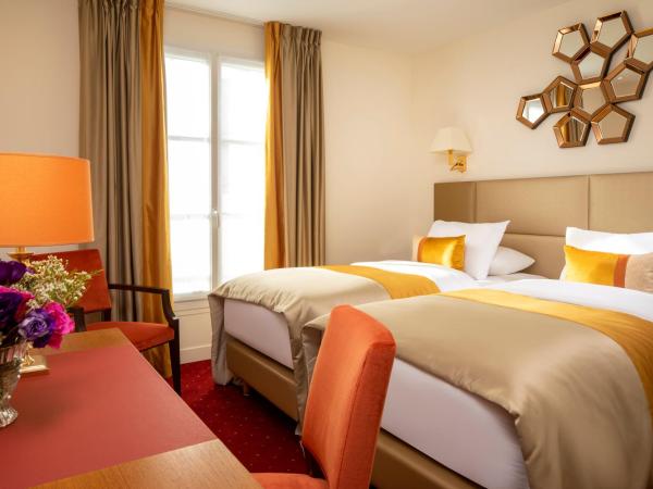 Hotel De Suede Saint Germain : photo 1 de la chambre chambre double ou lits jumeaux supérieure