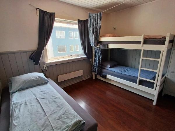 Tromso Coco Apartments in Center : photo 5 de la chambre lit superposé dans dortoir mixte