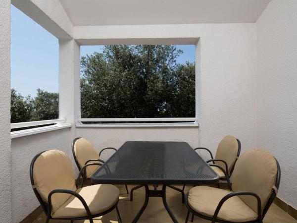 Lanterna Resort : photo 2 de la chambre sunset apartment for 2+2 seaside 