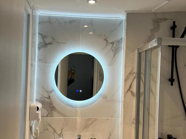 Hôtel Lebron : photo 3 de la chambre chambre double