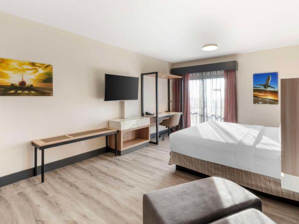 Best Western Plus Atlanta Airport East : photo 1 de la chambre chambre lit king-size - non-fumeurs