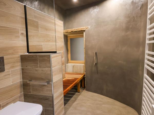 Maison de la Pra : photo 3 de la chambre chambre double - accessible aux personnes à mobilité réduite 