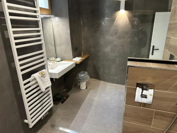 Maison de la Pra : photo 4 de la chambre chambre double - accessible aux personnes à mobilité réduite 