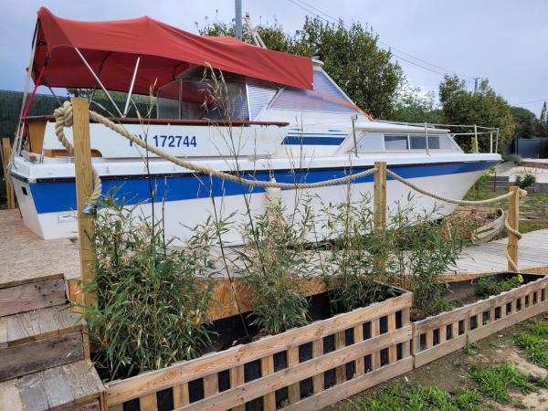 le bateau : photo 1 de la chambre bateau