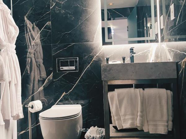 Hotel Kutuma : photo 5 de la chambre chambre supérieure lit queen-size