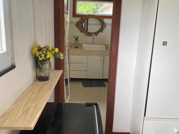 Laguna Hostel : photo 4 de la chambre chambre lit queen-size - vue sur mer