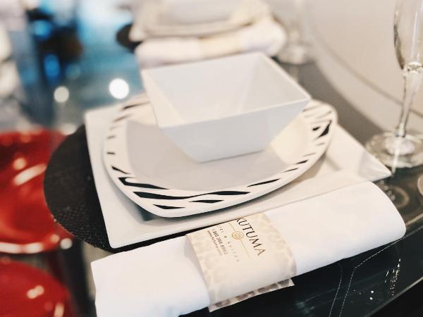 Hotel Kutuma : photo 9 de la chambre chambre supérieure lit queen-size