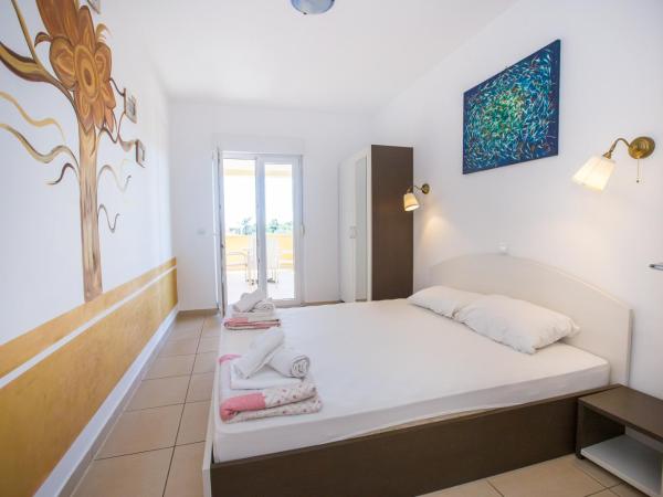 Villa Monsena : photo 7 de la chambre appartement 1 chambre confort avec vue sur la mer