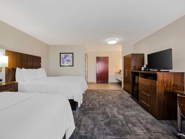 Best Western Plus Gen X Inn : photo 2 de la chambre chambre 2 lits queen-size - non-fumeurs