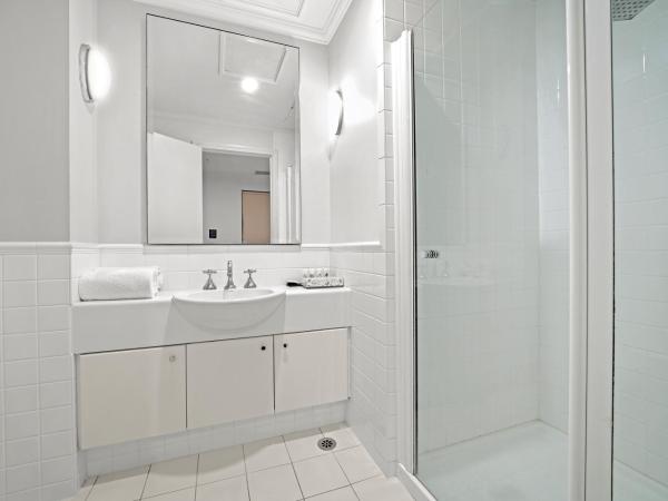 Comfort Hotel Melbourne Central : photo 1 de la chambre appartement 1 chambre standard