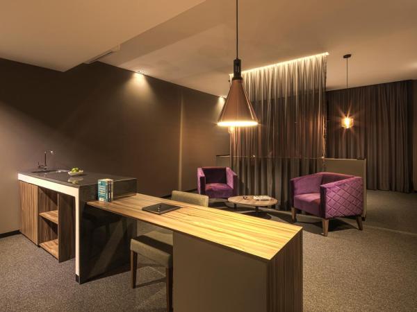 Kharma Suites : photo 5 de la chambre chambre lit king-size deluxe