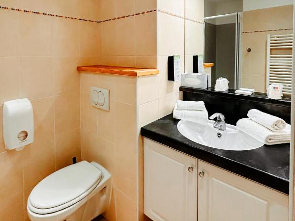 Tulip Inn Honfleur Residence & Spa : photo 1 de la chambre appartement avec terrasse