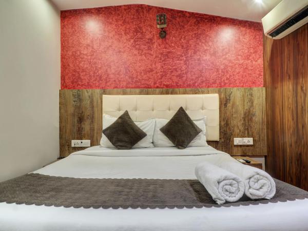 Hotel A. K. International - Fort : photo 1 de la chambre chambre double standard