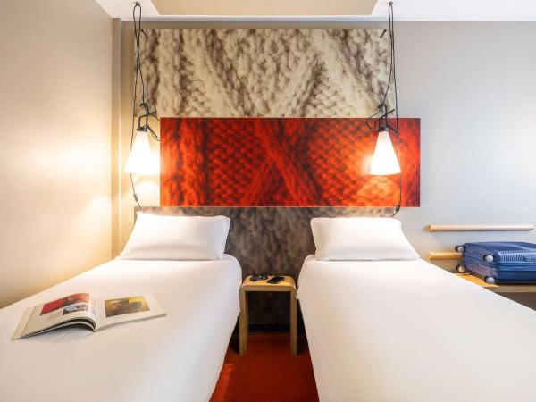 Ibis Brussels City Centre : photo 1 de la chambre chambre lits jumeaux sweetroom