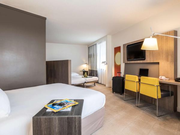 Novotel Brussels City Centre : photo 1 de la chambre chambre double supérieure avec canapé-lit