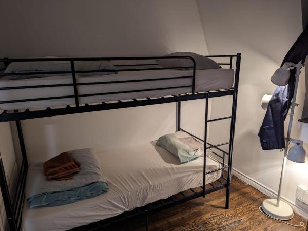 The Parkdale Hostellerie : photo 3 de la chambre lit dans dortoir pour hommes de 4 lits