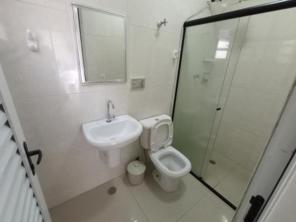 Casa Super King completa com garagem 5 minutos do Metrô : photo 7 de la chambre chambre lit king-size avec balcon