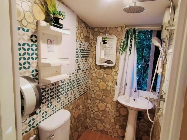 Ruenthip Homestay : photo 9 de la chambre chambre standard lit queen-size